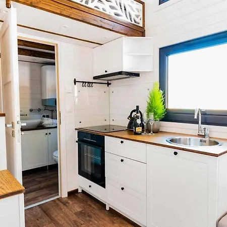 Tiny House W Camp Goracy Potok Nyaraló *